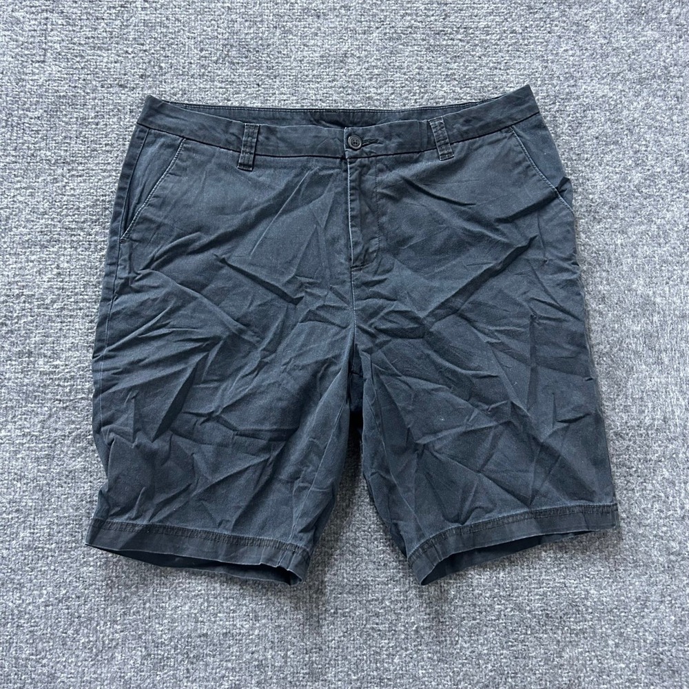 Magellan Shorts Womens Size 16 Black Casual Stretch Flat Front Outdoor Hiking